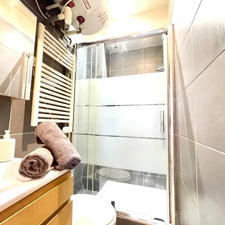 Studio Neuf A 2 Pas Du Metro Les Lilas Exterior photo