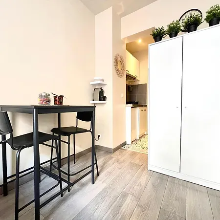 Studio Neuf A 2 Pas Du Metro Les Lilas Exterior photo
