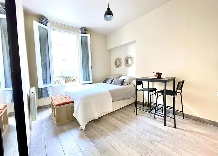 Studio Neuf A 2 Pas Du Metro